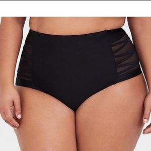 Torrid NWOT Size 0/12 Swim Bottoms
